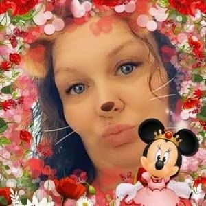 Meet your Posher, Hope